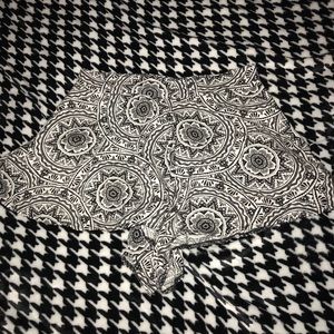 🤷🏼‍♀️LOOSE flowing shorts☀️